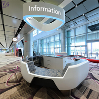 Comptoir de Check-in et de Billetterie d'Aéroport Moderne en Corian Personnalisable avec Bureau d'Information, Surface Solide Durable en Pierre pour Centre Commercial et École