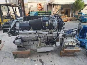 Moteur diesel marin C32 - Product Image 3