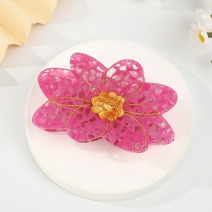 กิ๊บติดผมรูปดอกพลัมหวานสำหรับผู้หญิง ดีไซน์ลายดอกไม้ สำหรับตกแต่งผมด้านหลังศีรษะอย่างมีสไตล์ - Product Image 5