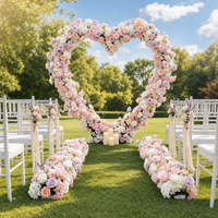 Ensemble d'arche de fleurs artificielles en roses de soie en forme de cœur rose, fait main, durable, respectueux de l'environnement, pour décorations de mariage intérieures et extérieures