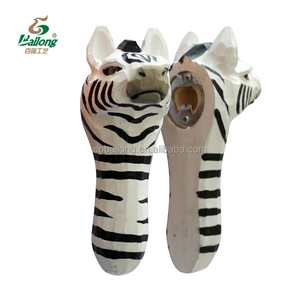 Ouvre-bouteille de bière en forme d'animal en bois sculpté pour l'artisanat du bois Boîtes en bois Signes muraux Grands souvenirs - Product Image 1