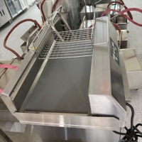 Vitrine chauffante commerciale à circulation d'air chaud pour pommes de terre torsadées, idéale pour hôtels et restaurants