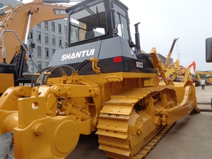 รถดันดินยี่ห้อ Shantui รุ่นใหม่เอี่ยม โปรโมชั่นพิเศษ Shantui SD22 รถดันดินสภาพดีพร้อมใช้งาน - Product Image 2