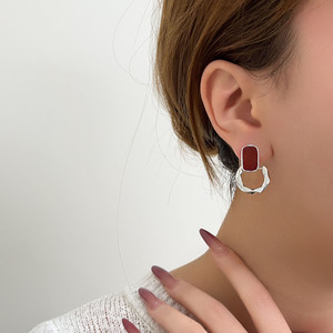 Yinruitai S925 Sterling <b>Silver</b> <b>Stud</b> Earrings Geometric Black Inlay Bezel Setting Everyday Wear - Product Image 4