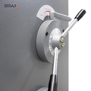 Cesoia Idraulica CNC a Braccio Oscillante con Sistema di Controllo TP07 e Inverter Controllato, Prezzo Conveniente - Product Image 3