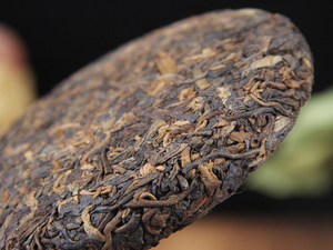 Nhà máy cung cấp 100g 2016 chín PU erh trà bánh bulang Núi nhỏ qizi Bing Vòng Trà nụ Vàng Shou PU bán buôn - Product Image 4