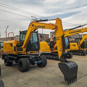รถขุดล้อยี่ห้อ Liugong รุ่น 9075FW ขนาด 7.5 ตัน สภาพดีเยี่ยม ราคาถูก รถขุดมือสองขาย เครื่องจักรมือสอง - Product Image 2