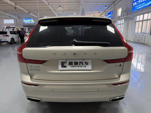 Voiture d'<span class=keywords><strong>occasion</strong></span> 2021 T5 AWD Intelligent Luxury Edition Vol vo <span class=keywords><strong>XC60</strong></span> - Product Image 3