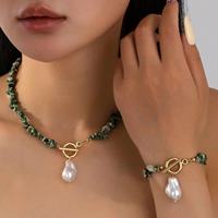 Collier en pierres naturelles concassées et perles de verre, pendentif perle baroque, chaîne de clavicule, bracelet, ensemble de bijoux de mode pour femmes