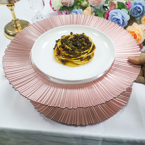 Assiettes de présentation rondes en plastique de 13 pouces avec bordure or <span class=keywords><strong>rose</strong></span>, <span class=keywords><strong>rose</strong></span>, noir et champagne pour cuisine, mariage, fête, accessoire sous assiette - Product Image 5