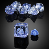Jeu de dés Peacock DND 16 mm carrés 7 pièces, dés en résine mignons pour les jeux de rôle Dungeons and Dragons, jeux de table