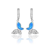 Boucles d'oreilles pendantes sirène enchantée en opale – Opale de feu bleue et design avec accents de zircone cubique |   Bijoux Océaniques Fantaisistes Cadeaux en Gros