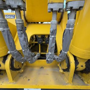 รถขุดไฮดรอลิก KOMATSU PC240LC ขนาด 22 ตัน พร้อมบุ้งขุด สำหรับงานก่อสร้าง มือสอง - Product Image 5
