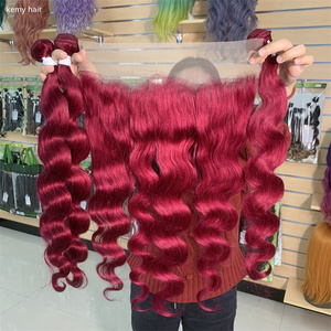 Venta al por mayor de pelo virgen brasileño natural con cutícula alineada, Pelo Rizado Borgoña tejido corporal, mechones de cabello <span class=keywords><strong>humano</strong></span> - Product Image 1