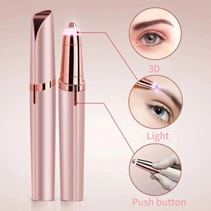 Tondeuse Électrique Sourcils et Visage, Mini Rasoir Corporel Portable Rechargeable pour Femme, Épilateur à Lames pour les Yeux - Product Image 3