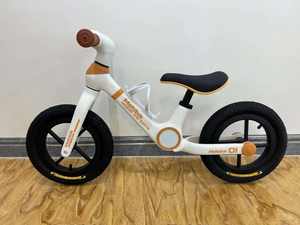 Vélo d'équilibre mini pour tout-petits, sans pédales, 3-en-1, style voiture, pour enfants - Grande Vente - Product Image 3
