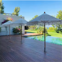Parasol de luxe en aluminium au crochet pour patio, fait main avec pompons en coton et cordes en macramé, ouverture facile avec franges