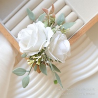 Boutonniere Pernikahan Gaya Eropa & Bohemian untuk Pengantin Pria & Pendamping Pria, Bunga Mawar Putih Sutra Imitasi, Pin Bouton, Pasokan Lintas Negara