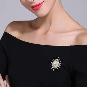 Broches de perlas, <span class=keywords><strong>trajes</strong></span> de mujer, corsages, dijes individuales, broches de girasol, accesorios versátiles y elegantes, accesorios de alta gama <span class=keywords><strong>para</strong></span> damas. - Product Image 2
