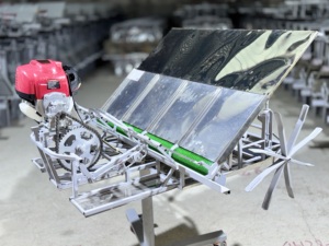 Máquina de Plantación Agrícola OEM de 4 Líneas y 23 cm con Profundidad de Plantación Ajustable y Motor de Alto Rendimiento - Product Image 4