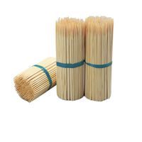 Vente en gros Bâton de brochette en bambou de haute qualité pour barbecue jetable avec logo personnalisé Outil de façonnage de type gril à gaz