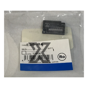 Nouveau rétroréflecteur original E39-R4 de petite taille - Product Image 1