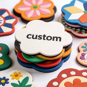 แผ่นรองแก้วยางพีวีซีแบบนิ่มพิมพ์โลโก้ตามสั่ง ทนความร้อน แผ่นรองแก้วหรูหราสำหรับกาแฟ ชา บาร์ บ้าน สำนักงาน รถยนต์ - Product Image 6