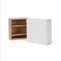 Boîte cadeau en carton blanc haut de gamme en gros, design personnalisé, matériaux recyclés écologiques, revêtement UV, boîte cadeau pliable avec insert