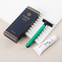 Kit de rasage jetable personnalisé avec logo pour hôtel, rasoir à double lame avec crème à raser, ensemble d'accessoires pour hôtel, spa, Airbnb