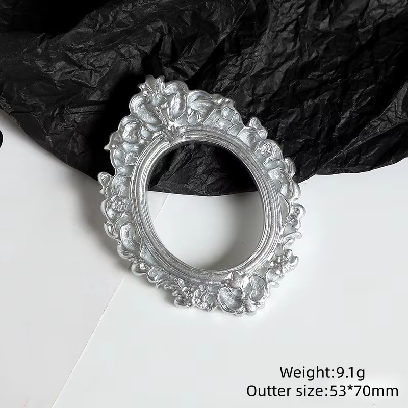 Marco de fotos ovalado plateado