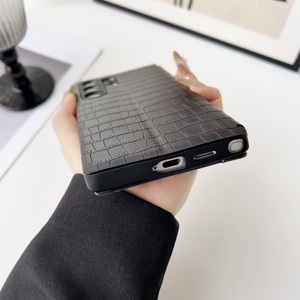 เคสโทรศัพท์มือถือแบบกันกระแทกสี่มุม ดีไซน์ใหม่ ผลิตจาก TPU+PC สำหรับ Z Fold Flip 3/4/5/6 - Product Image 6