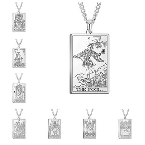 Collar de Acero Inoxidable Inspirado en el <span class=keywords><strong>Tarot</strong></span>, Popular en Europa y América, para Hombre, Estilo Hip-Hop Retro, con Colgante Cuadrado, Collar para Suéter - Product Image 1