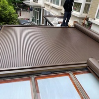 Stores extérieurs rétractables en aluminium, volets motorisés en alliage d'aluminium pour terrasse, toit roulant motorisé