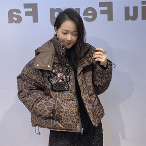 Giacca Trapuntata con Cappuccio Casual Invernale Stile Europeo e Americano, Traspirante, 200g-250g, Stampa Leopardata 0763 - Product Image 1