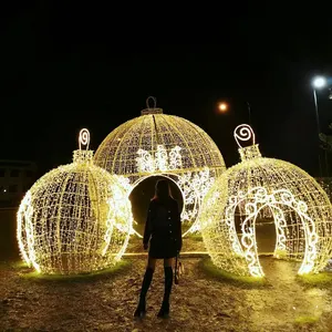 Su misura all'aperto impermeabile grande natale luce Led palla di lusso commerciale via 3D decorazione