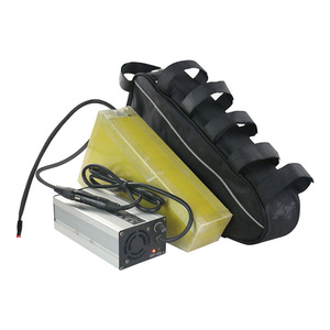 Suministro Directo de Fábrica de Batería de Litio Triangular de Gran Capacidad de 52V 72V para Bicicletas Eléctricas, Personalizable - Product Image 5