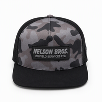 Casquette de baseball ajustable à 5 panneaux perforée camouflage personnalisée avec logo en PVC et visière incurvée pour la chasse en extérieur