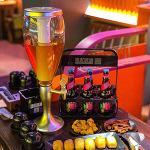 Internet Celebrity Barril <span class=keywords><strong>de</strong></span> <span class=keywords><strong>cerveza</strong></span> <span class=keywords><strong>de</strong></span> barril <span class=keywords><strong>de</strong></span> 3 litros Wine Cannon Bar's Special Plastic Craft Beer Faucet Juice Cola Barrel Container - Product Image 1