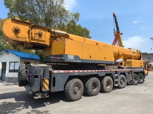 Grue sur camion XCMG XCT130 de 130 tonnes d'occasion, état d'origine, faible nombre d'heures de fonctionnement - Product Image 5