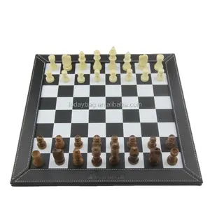 Jeu d'échecs, en cuir de haute qualité crocodile, personnalisé directement de l'usine, 12 pièces