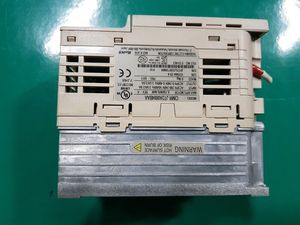 ไดรฟ์ AC รุ่นดั้งเดิม CIMR-JT2A0004BAA J1000 กำลังไฟ 0.4 กิโลวัตต์ 220 โวลต์ 3 เฟส VFD - Product Image 3