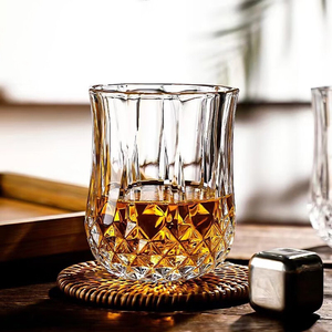 Bicchierino da Shot per <span class=keywords><strong>Tequila</strong></span> Messicana 1.8OZ, Bicchiere da Whisky <span class=keywords><strong>Old</strong></span> Fashioned con Base Pesante, Forniture per Bar Espresso, Bicchieri Decorativi Incisi a Diamante - Product Image 3