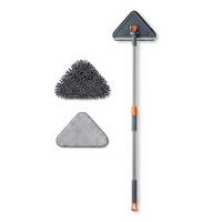 Serpillère plate triangulaire avec long manche rotatif à 360 degrés pour le nettoyage des sols, des murs et des plafonds à la maison