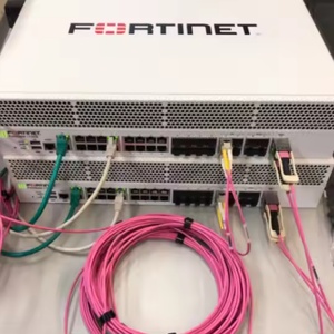Firewall Fortinet FG-200F FortiGate 200F, Dispositivo de Seguridad con 1 Año de Soporte FortiCare 24x7, 10 Gbps de Capacidad de Transmisión, 1M Sesiones, en Stock - Product Image 2