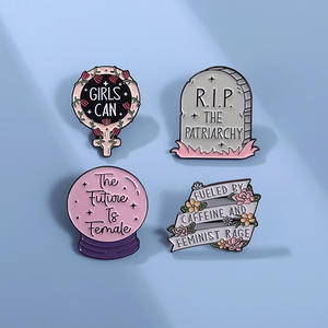 Insignia de Solapa Decorativa de Dibujos Animados, Regalo de Joyería Feminista Creativa, Oraciones de Poder para Chica, Broches de Su Historia para Artesanías de Metal - Product Image 3