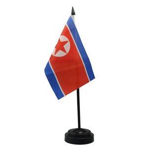 Bandera de Escritorio de Corea del <span class=keywords><strong>Norte</strong></span> al por Mayor, 14x21cm, Mini Bandera Nacional de la DPRK de Poliéster con Soporte de Plástico Negro - Product Image 1
