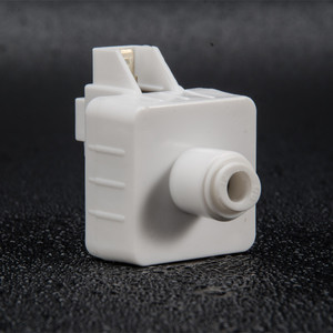 Interruptor de baja presión para purificador de agua, conector de plástico de 1 pulgada para sistemas de ósmosis inversa RO, ajuste universal - Product Image 1