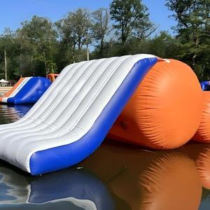 Tobogán Acuático Inflable - Desafío de Tobogán Flotante para <span class=keywords><strong>Piscina</strong></span>, Lago y Otros - Product Image 1