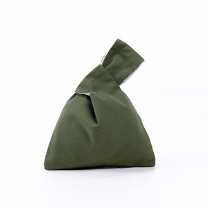 Pochette en <span class=keywords><strong>tissu</strong></span> de coton imprimé personnalisé, sac <span class=keywords><strong>pas</strong></span> <span class=keywords><strong>cher</strong></span>, couleurs variées, accepte les bijoux, pochette mignonne, sac à main portable avec dragonne 23x33cm - Product Image 6