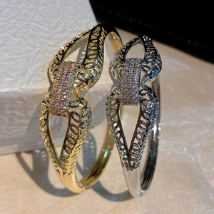 European Fashion Women's Zircon Inlaid <b>Bangle</b> Gold And <b>Silver</b> Zinc Alloy <b>Bracelet</b> For Party Jewelry Accessory - Product Image 1